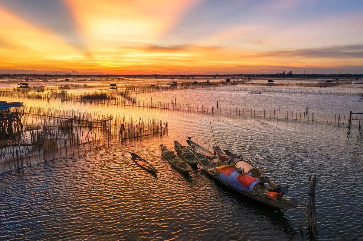 places to visit in hue vietnam